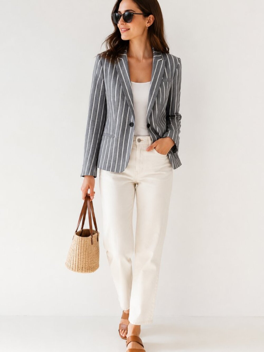 Banana Republic Linen Blend Blazer – Size 4 Black & White Pinstripe